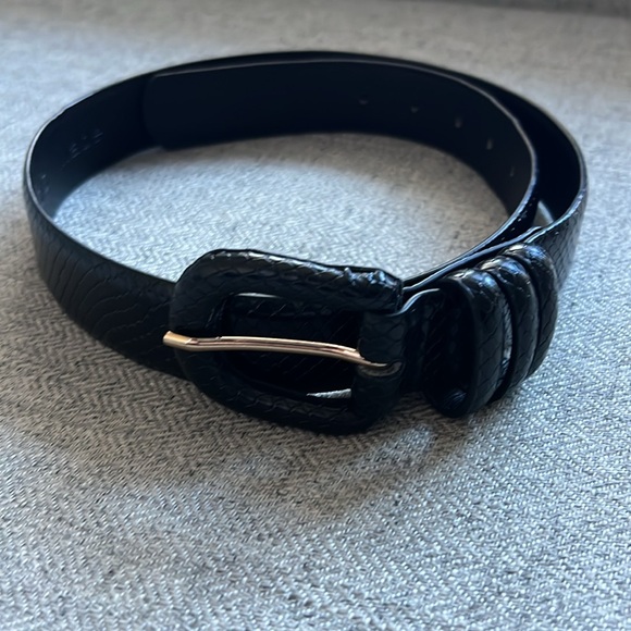 NA-KD belt faux snake, gold detail - Picture 2 of 3